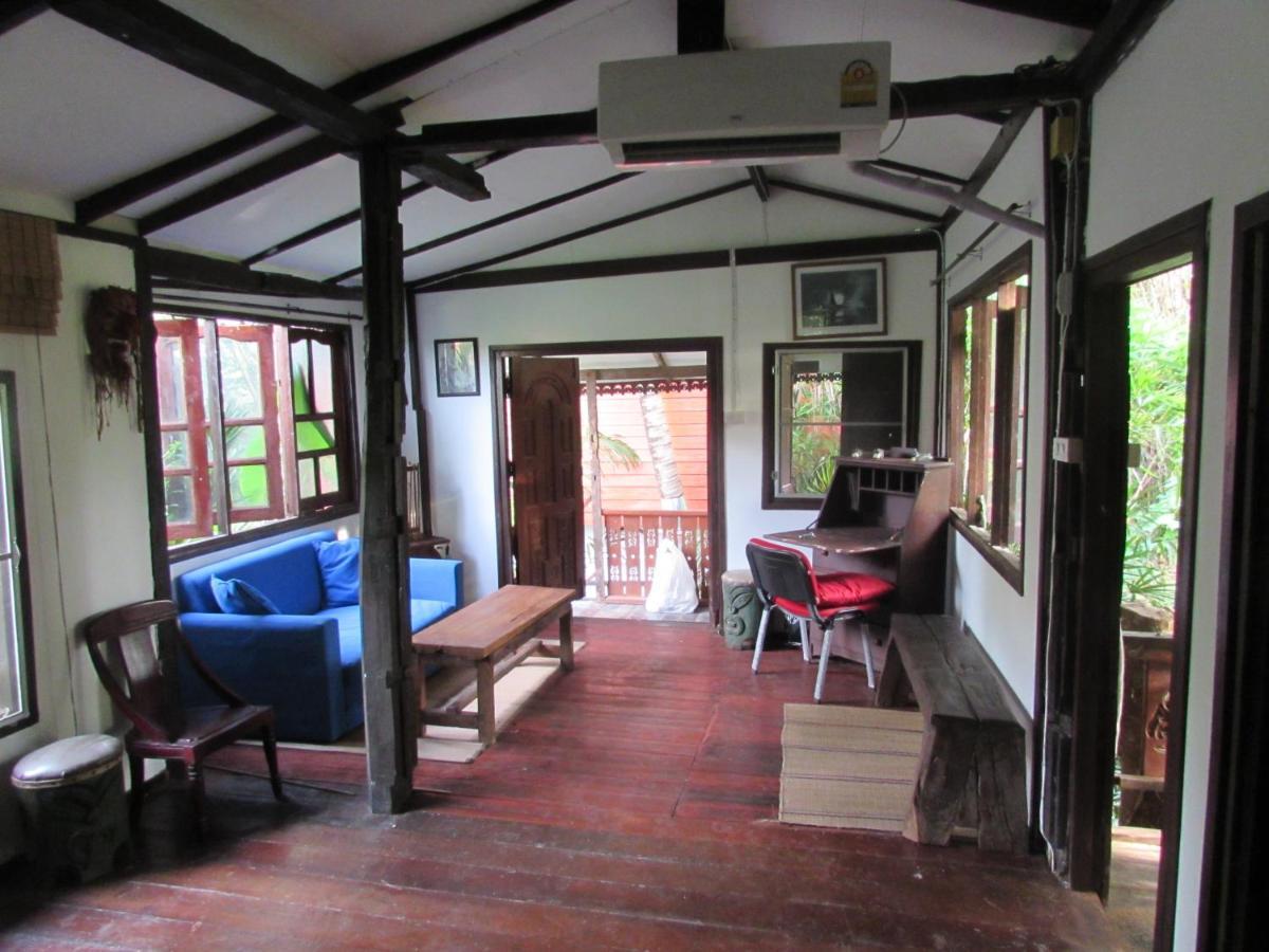 Teak House Chiang Mai