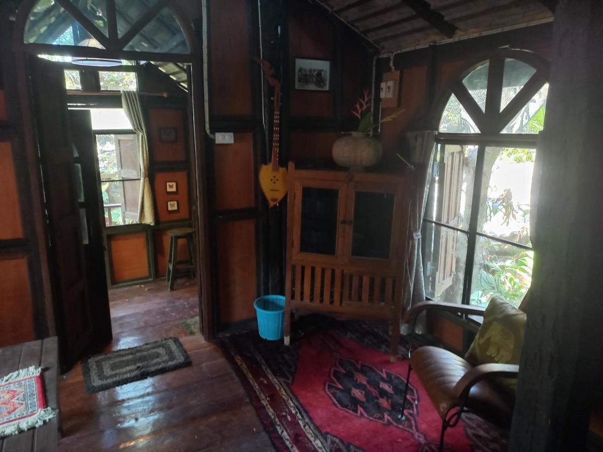 Teak House 3* Chiang Mai