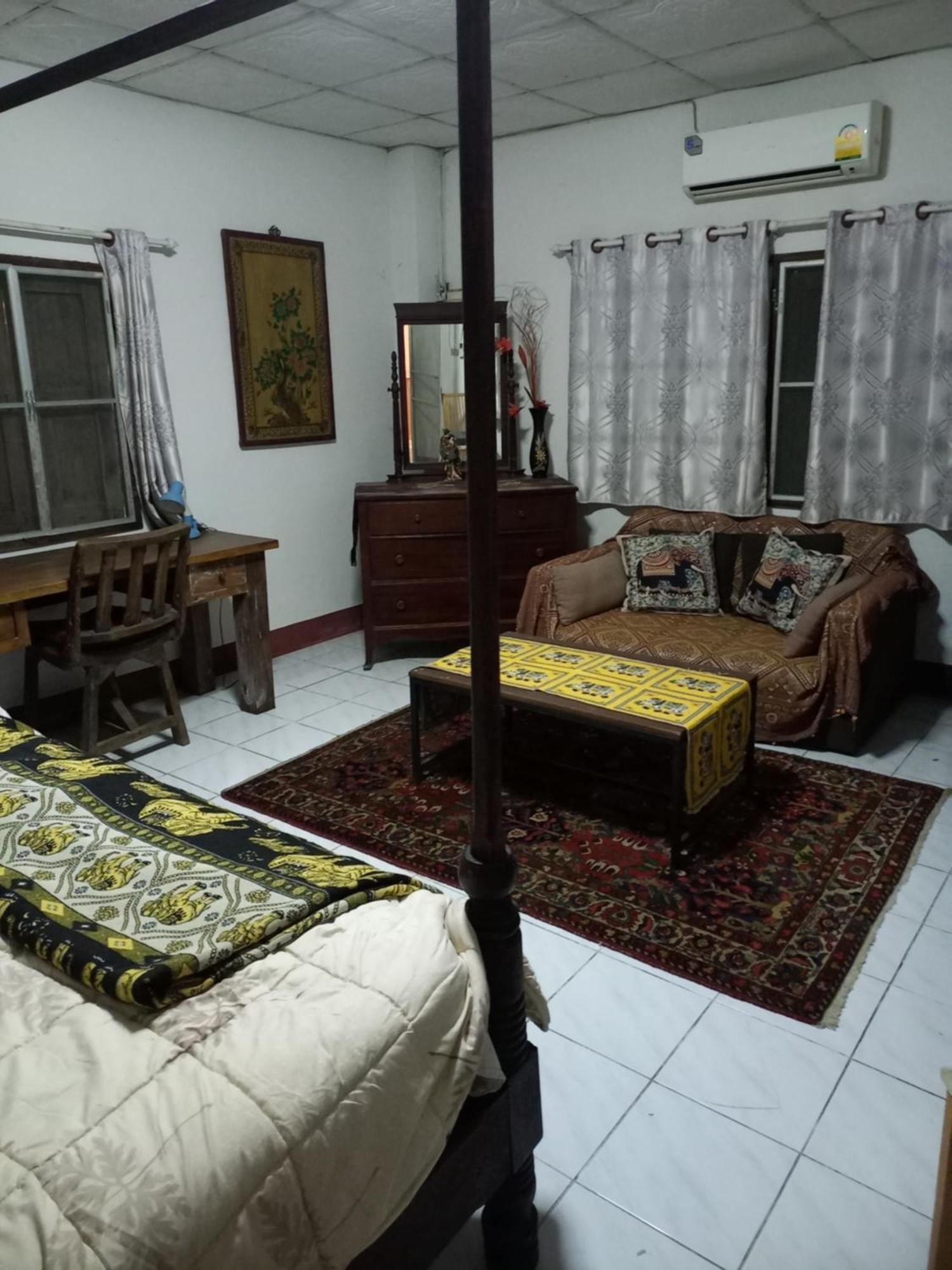 Teak House Guest house Chiang Mai