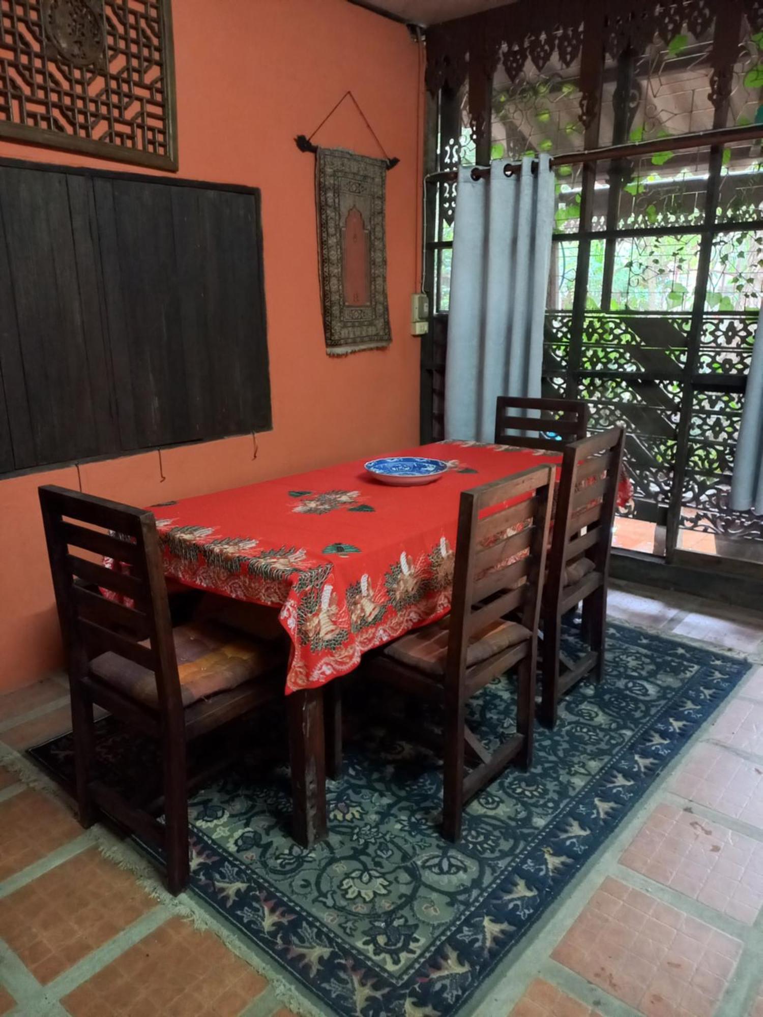 Guest house Teak House